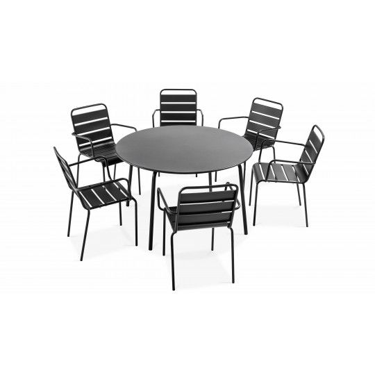 Table ronde intérieure et 6 fauteuils