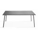 Table grise en métal 8 personnes Table grise en métal 8 personnes