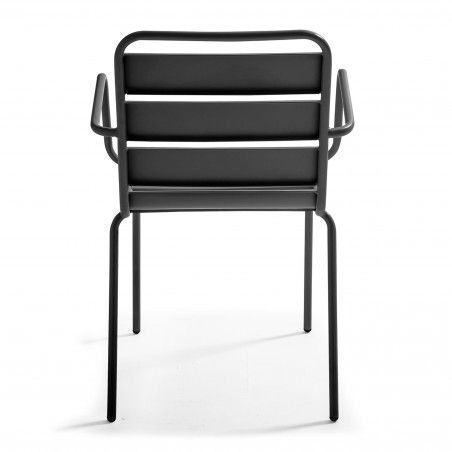 Salon de jardin en métal 1 table et 8 fauteuils dépareillés (12/19)