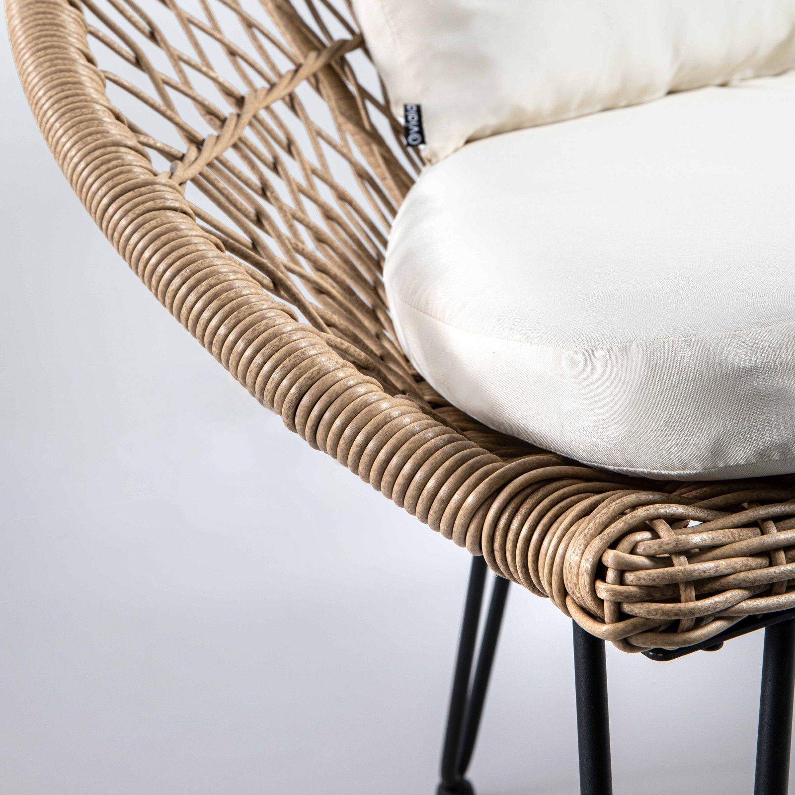 Zoom rotin synthétique