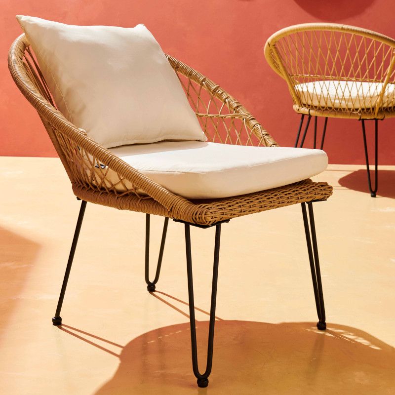 Salon de jardin en rotin synthétique avec un canapé, 2 fauteuils et une table basse (6/7)