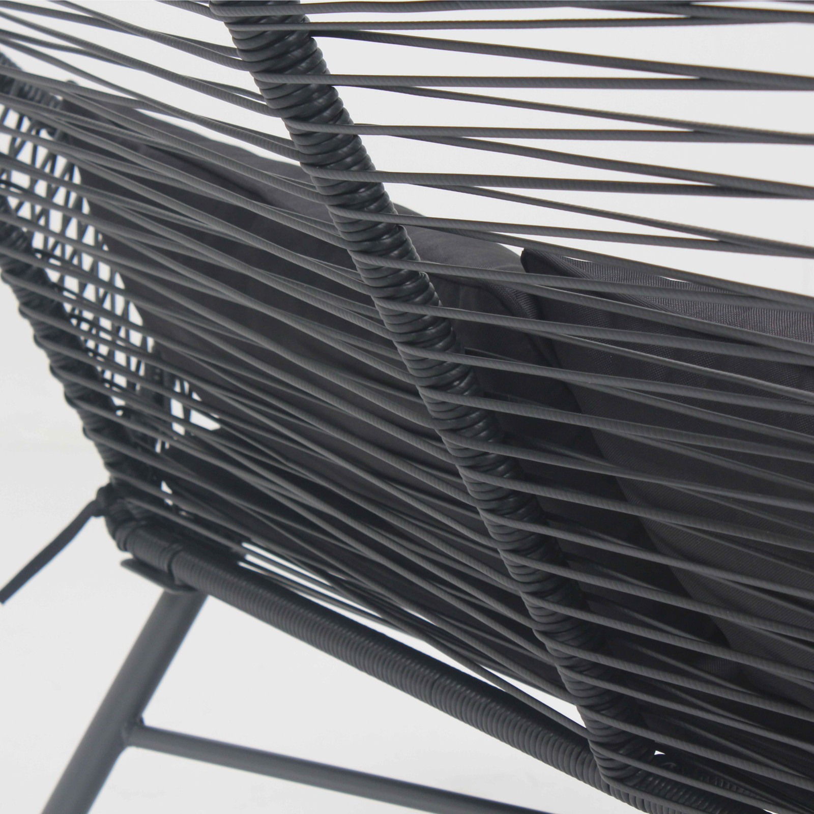 Canapé de jardin noire filaire imitation rotin