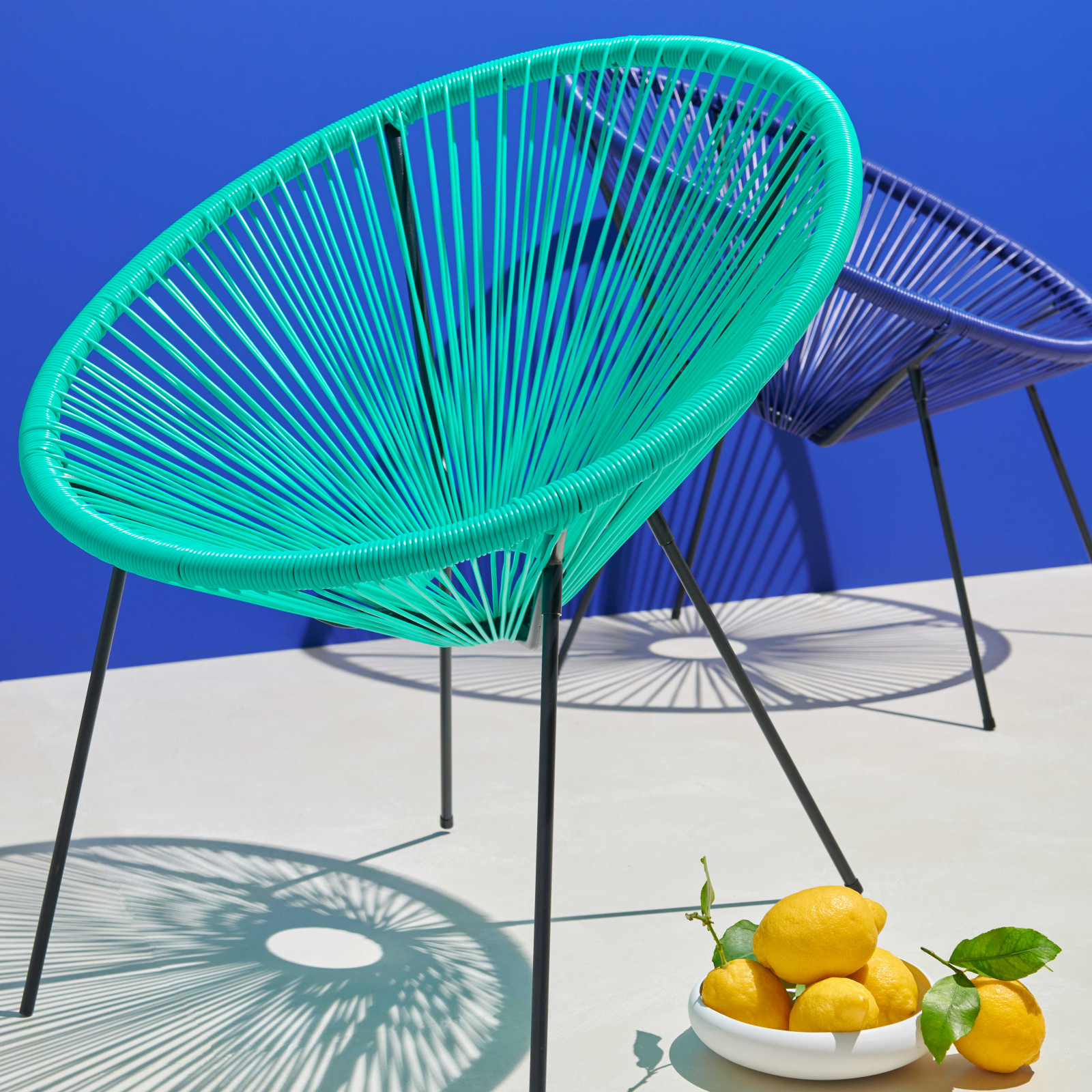 Focus fauteuil filaire Ovo bleu