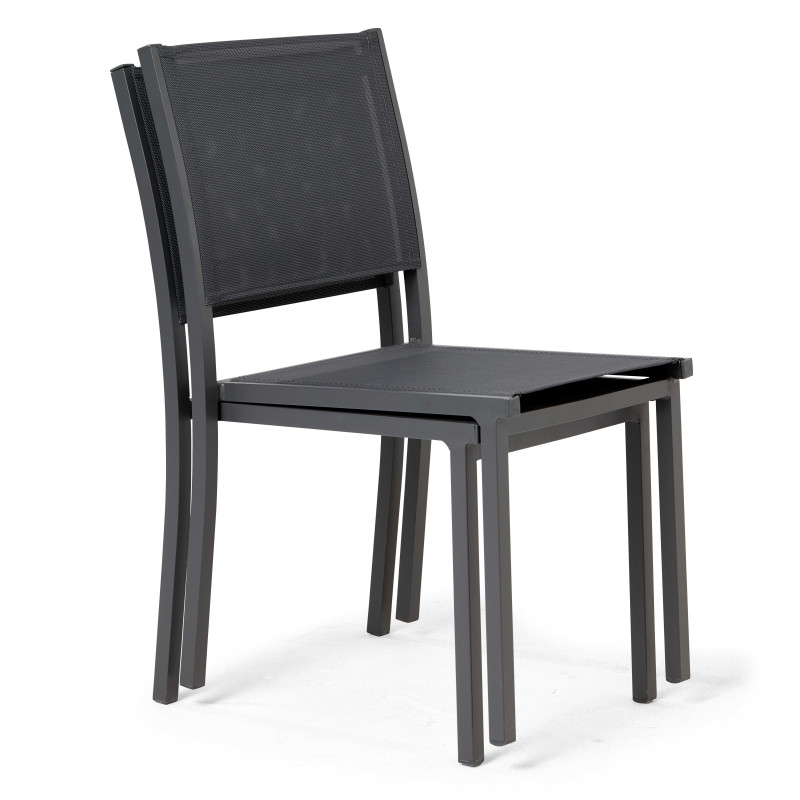 Chaises de jardin noir empilables