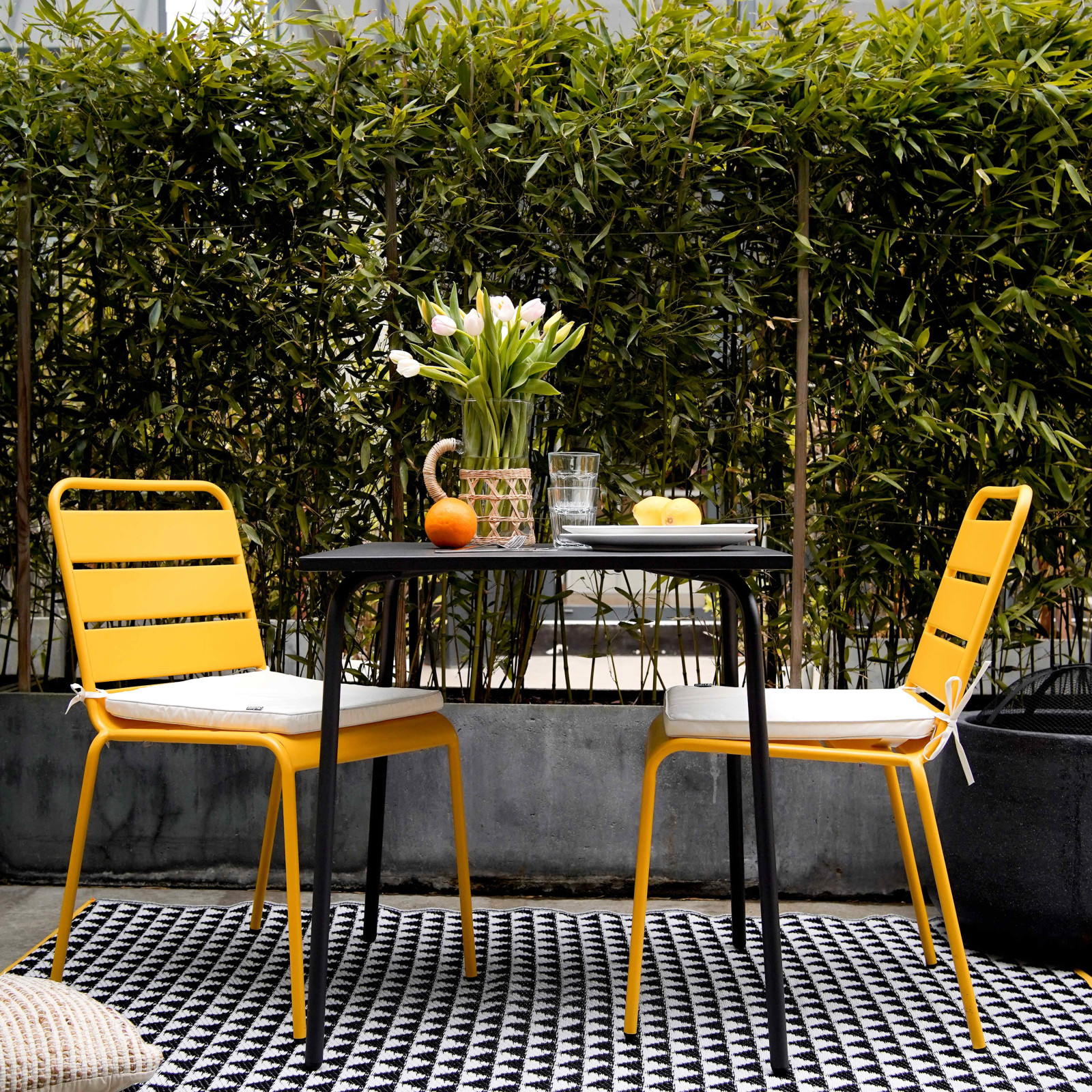 Table jardin carrée 70cm metal PALAVAS Oviala