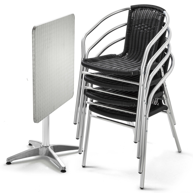 Table carrée 4 places CHR et 4 chaises noires en résine et aluminium