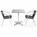 Table carrée bistro CHR et 2 fauteuils noirs empilables Table carrée bistro CHR et 2 fauteuils noirs empilables