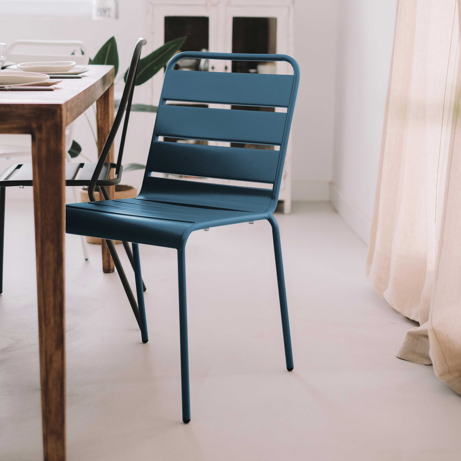 Chaise en métal PACIFIC salle à manger