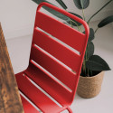 Focus chaise en métal ROUGE