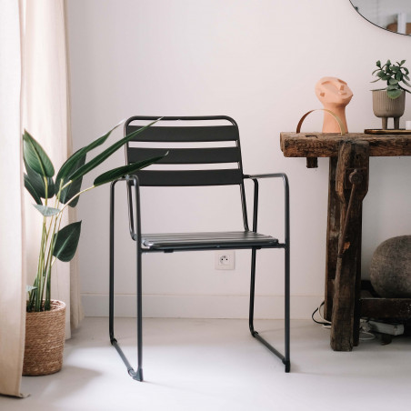 Chaise en métal GRISE intérieur
