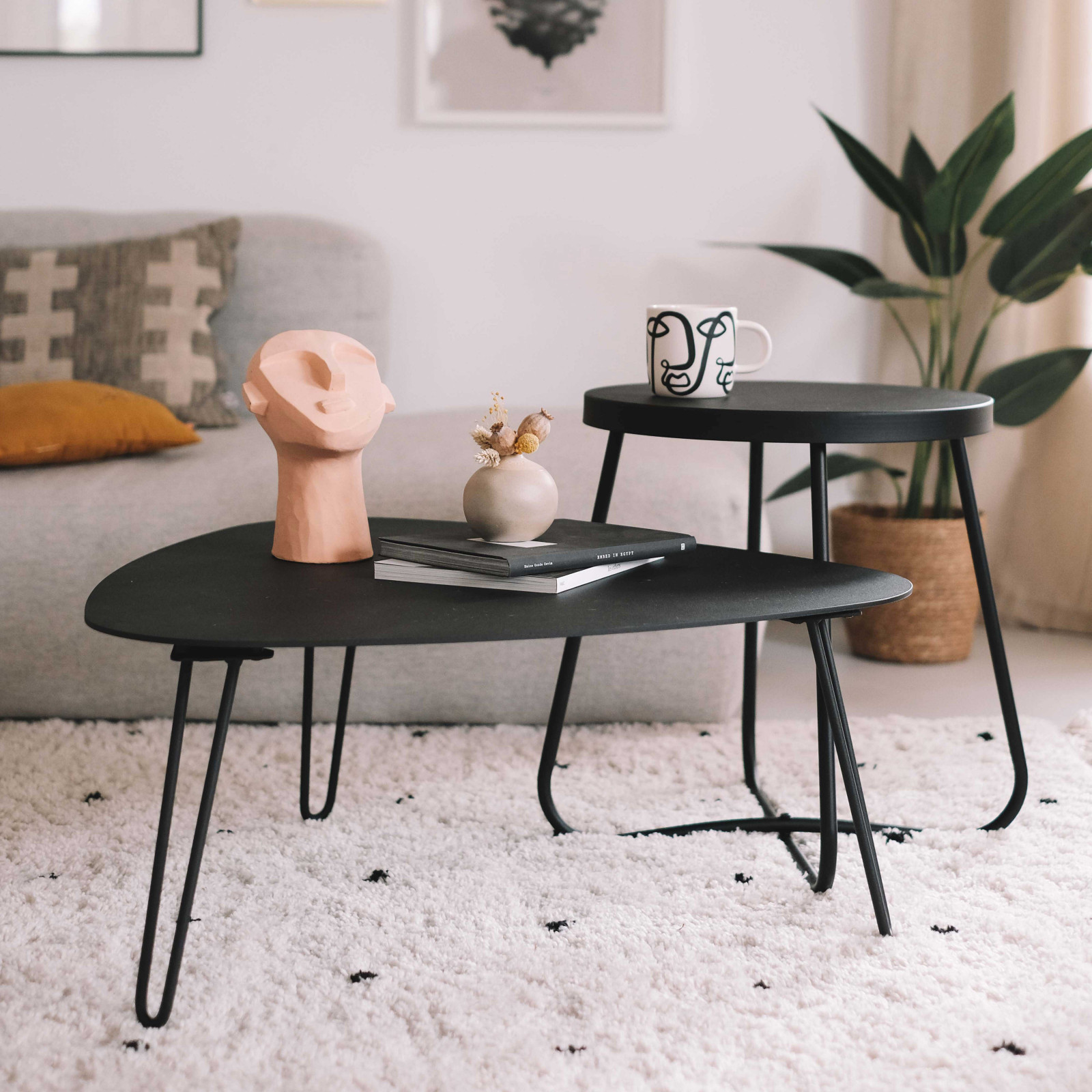 Table basse salon en métal