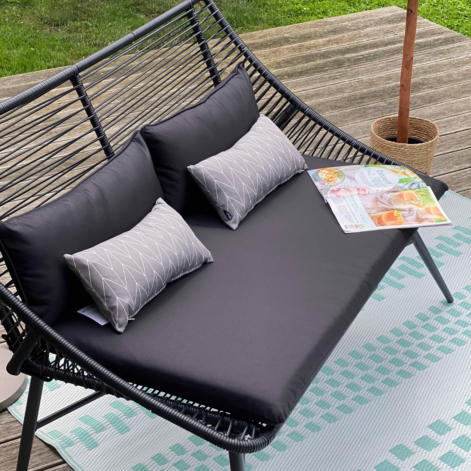 Salon de jardin 6 personnes rotin pvc noir Salon de jardin 6 personnes rotin pvc noir