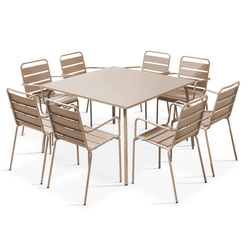 Table de jardin carrée et 8 fauteuils en métal