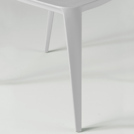 Chaise de jardin plastique