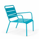 Lot de 2 fauteuils bas et repose-pieds en métal