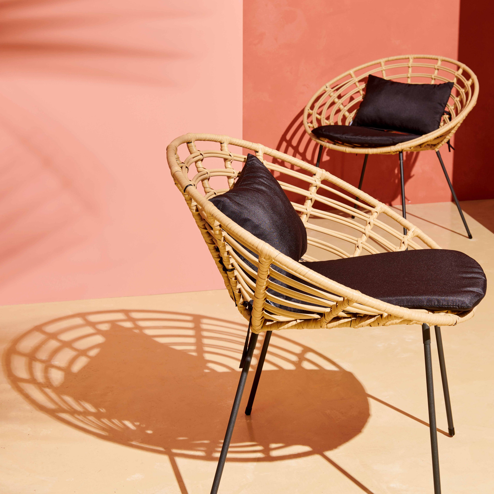 Lot de 2 fauteuils de jardin rond en rotin synthétique