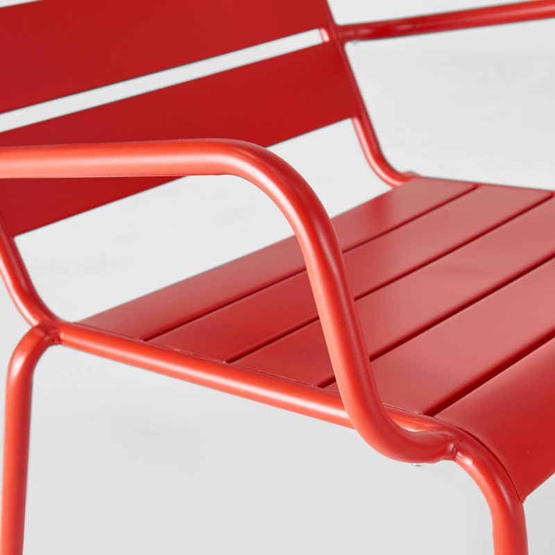 Fauteuil bas en métal (5/7)