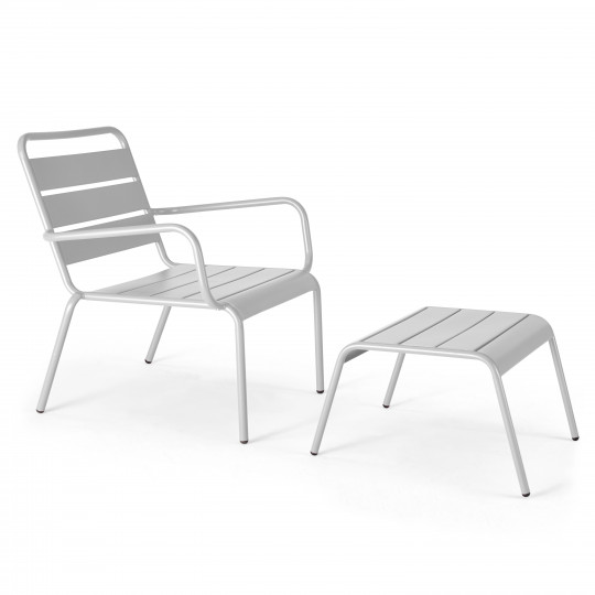 Fauteuil bas et repose-pieds en métal