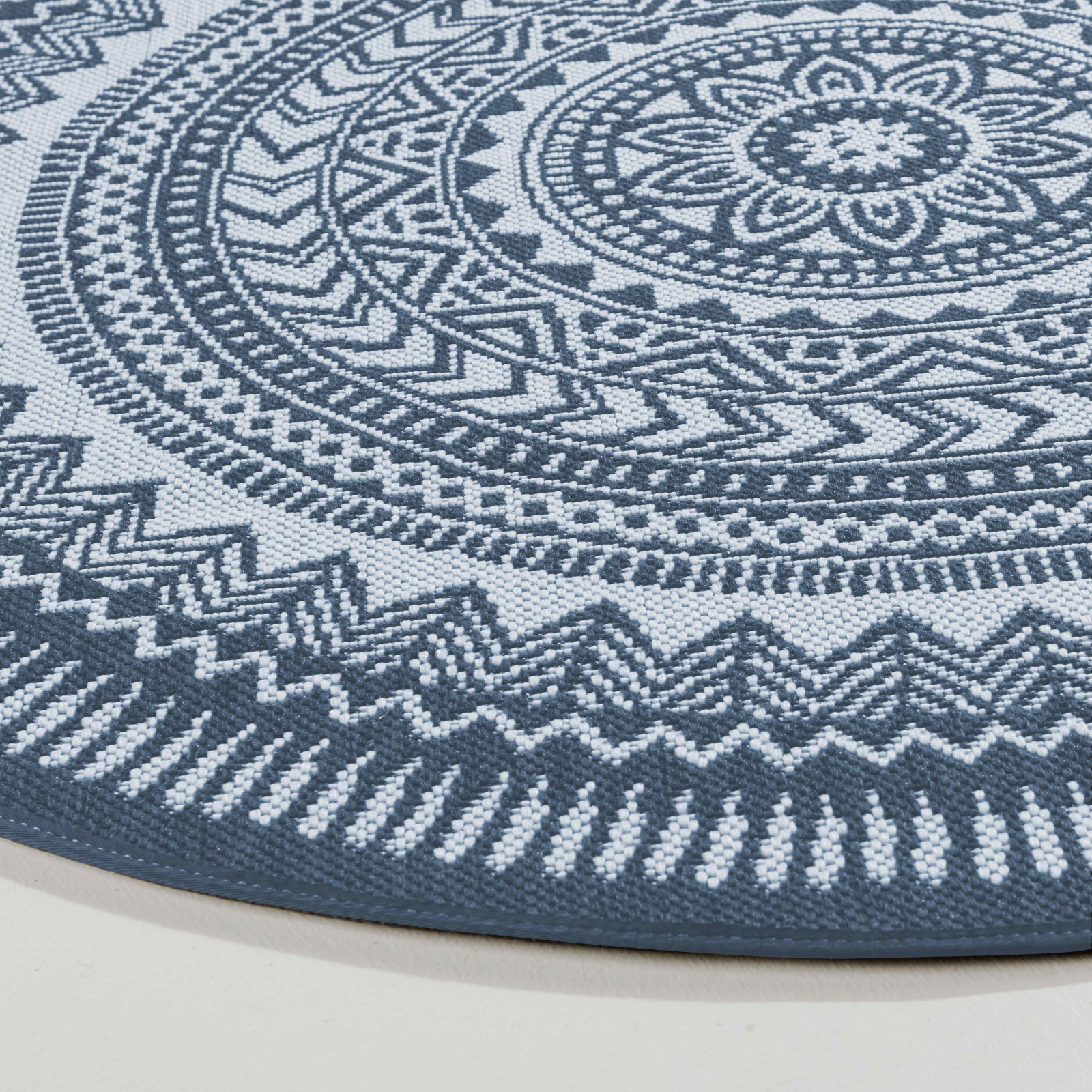 Tapis rond d'extérieur en polypropylène à motifs