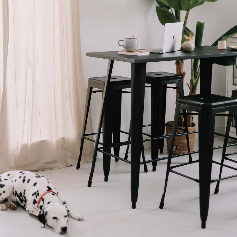 Table haute en métal style industriel avec pieds inclinés