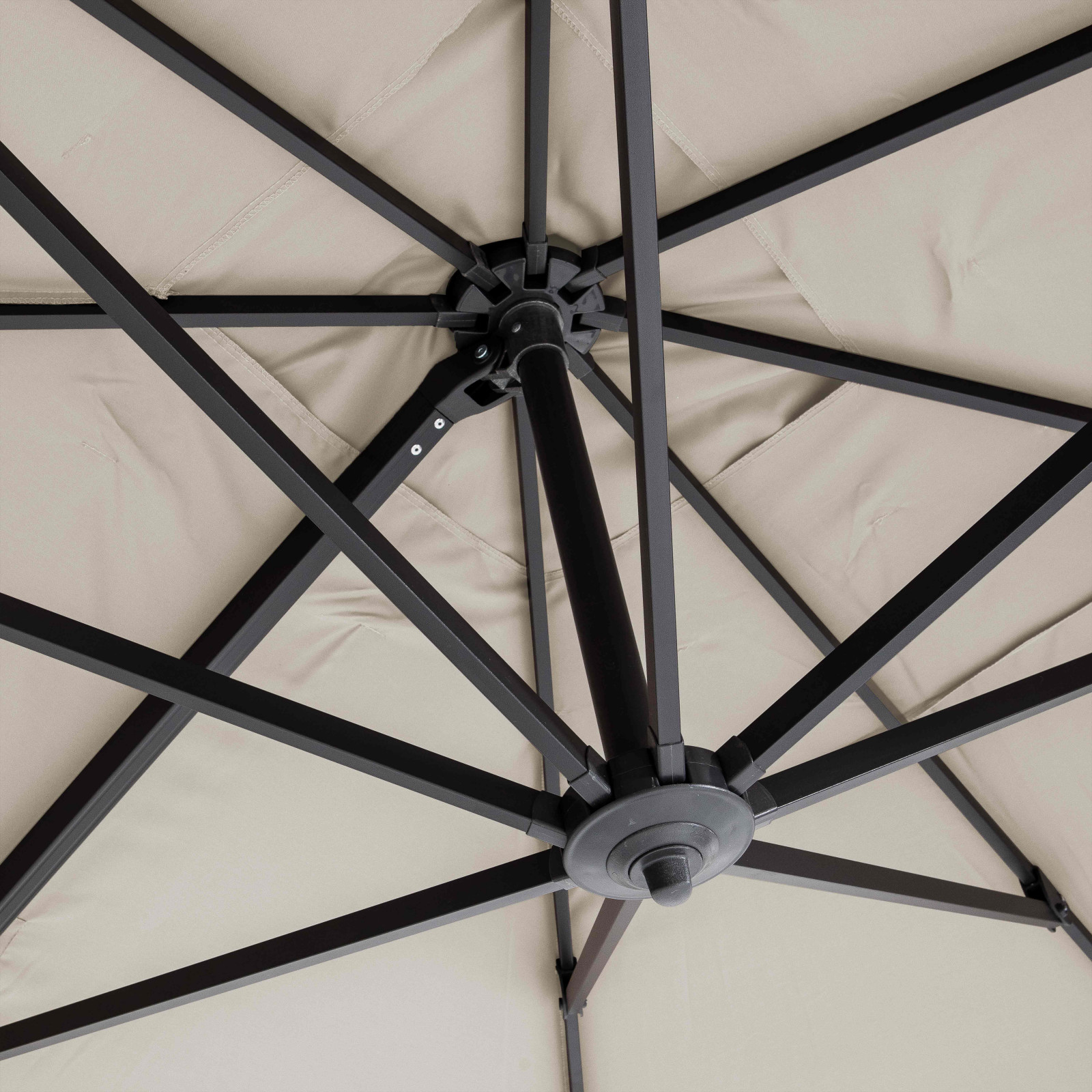 Ensemble parasol déporté rectangulaire 240g/m² rotatif 360 (2 x 3m) + 4 dalles lestées