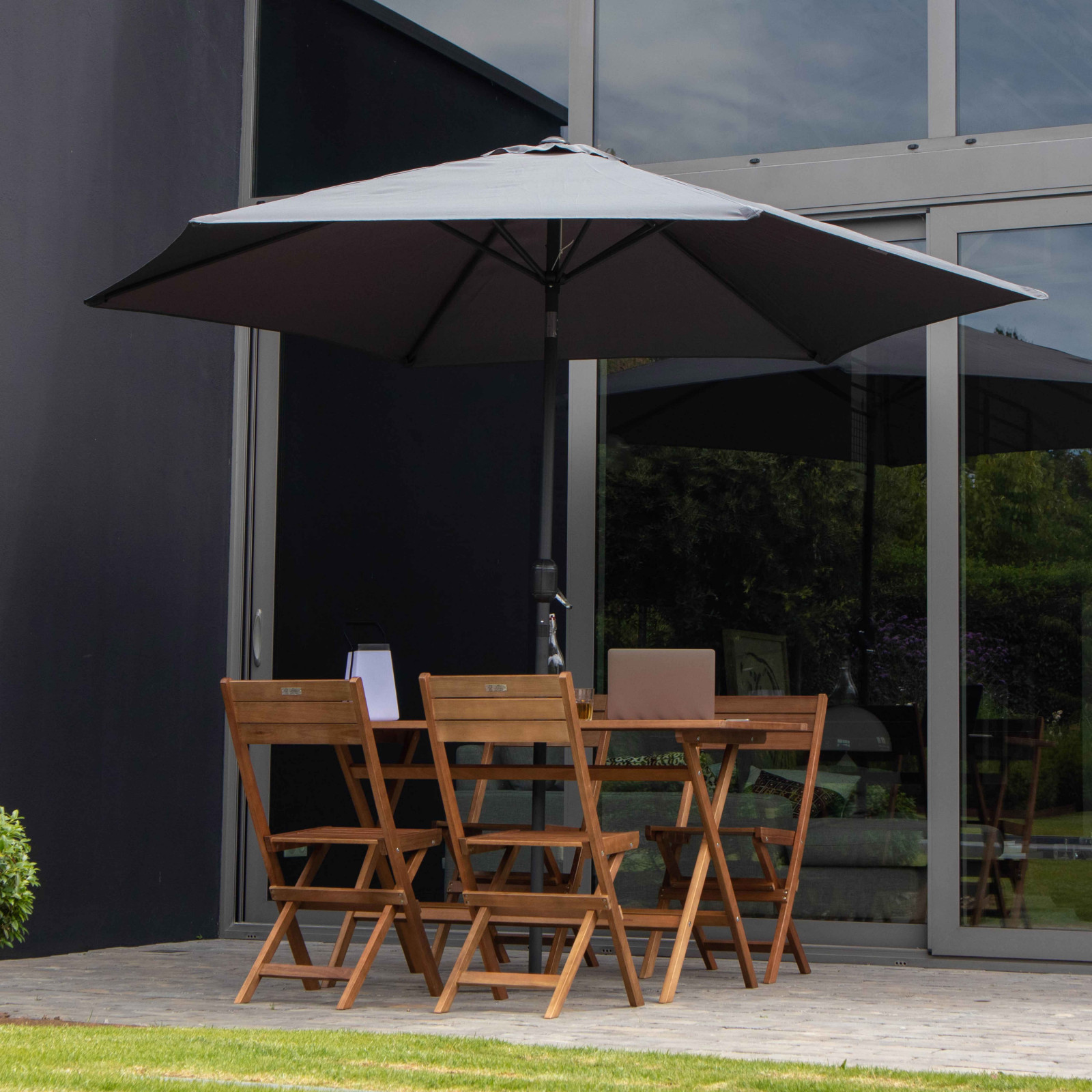 Parasol droit inclinable 180g/m² Ø3 m
