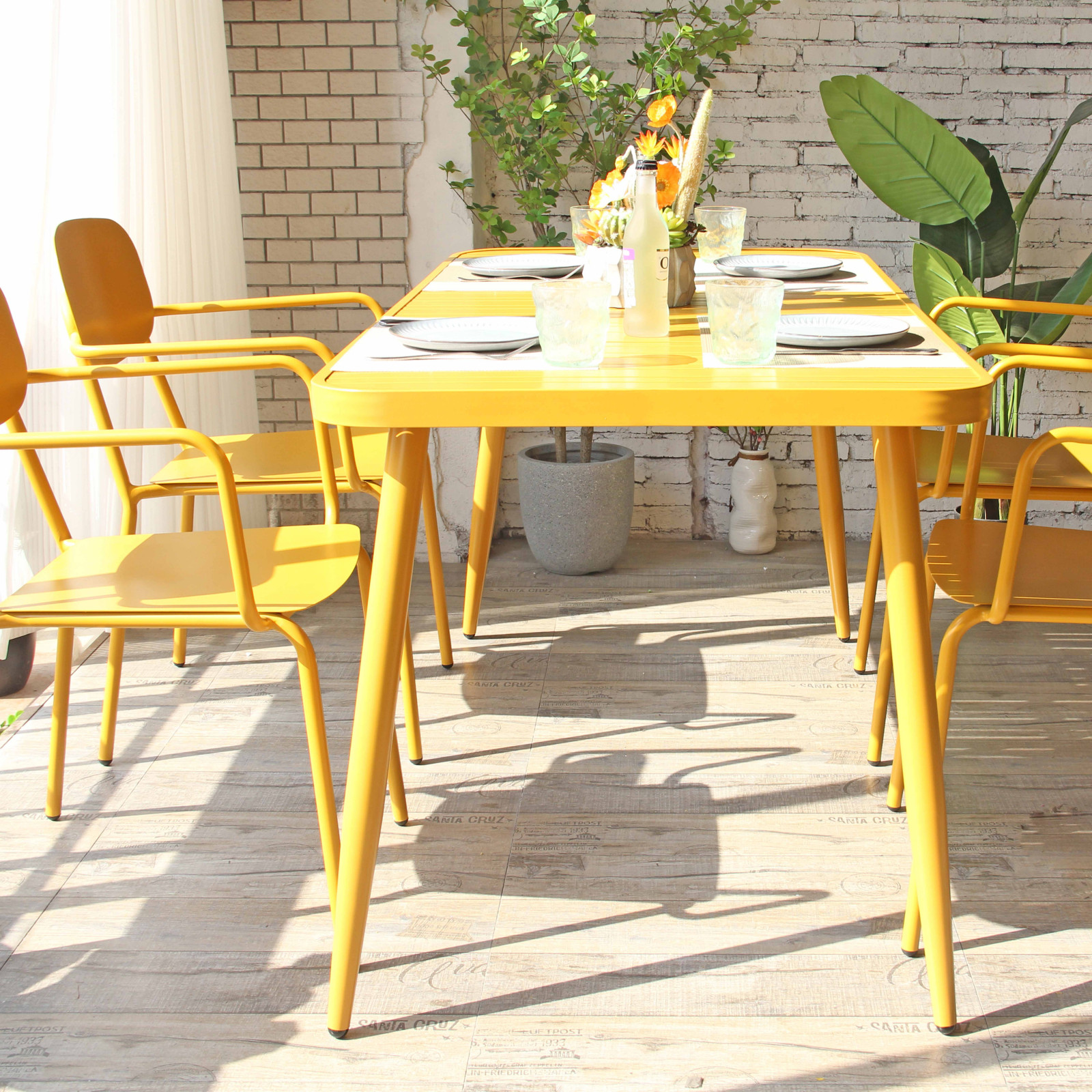 Table de jardin rectangulaire (150 x 75 x 75 cm) en aluminium