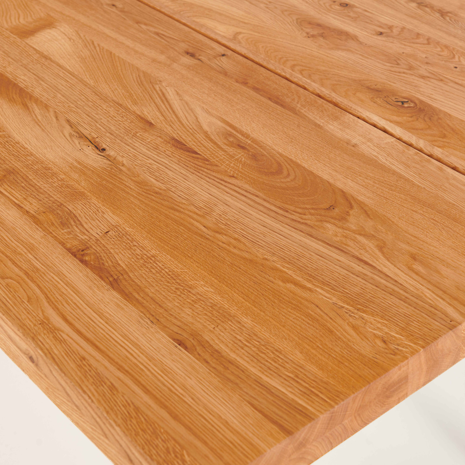 Table rectangulaire en chêne avec pieds en forme de croix