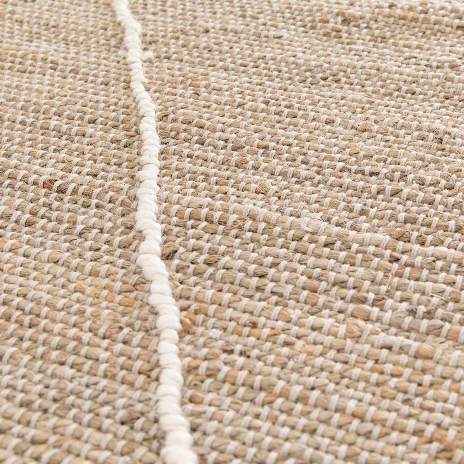 Tapis en jute naturel à motif losange tissé main