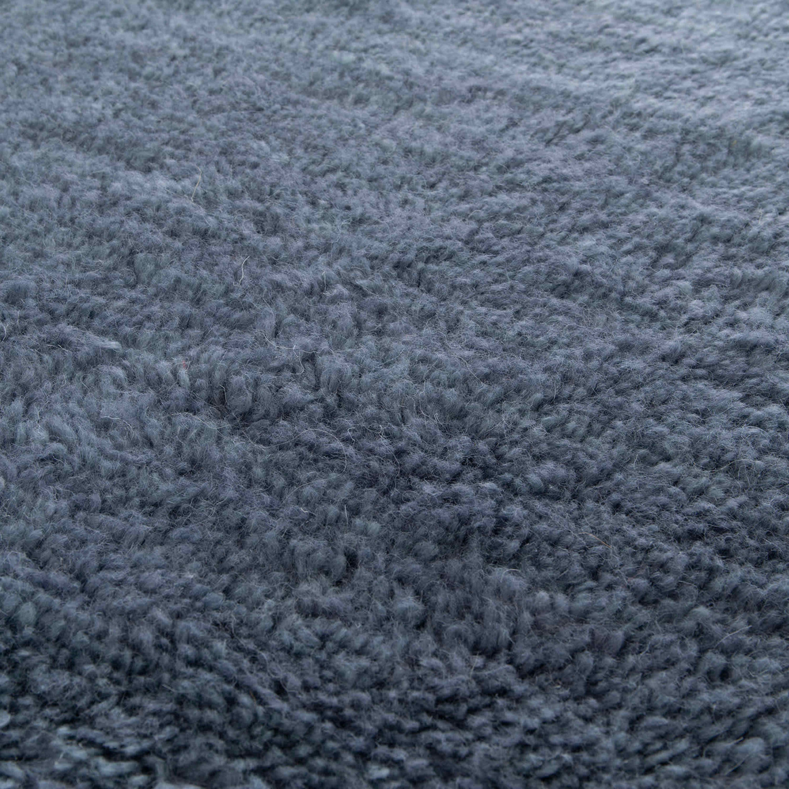 Tapis rectangulaire en laine à motif tissé main