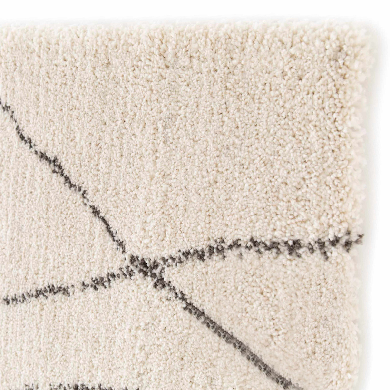 Tapis rectangulaire motif berbère à poils courts