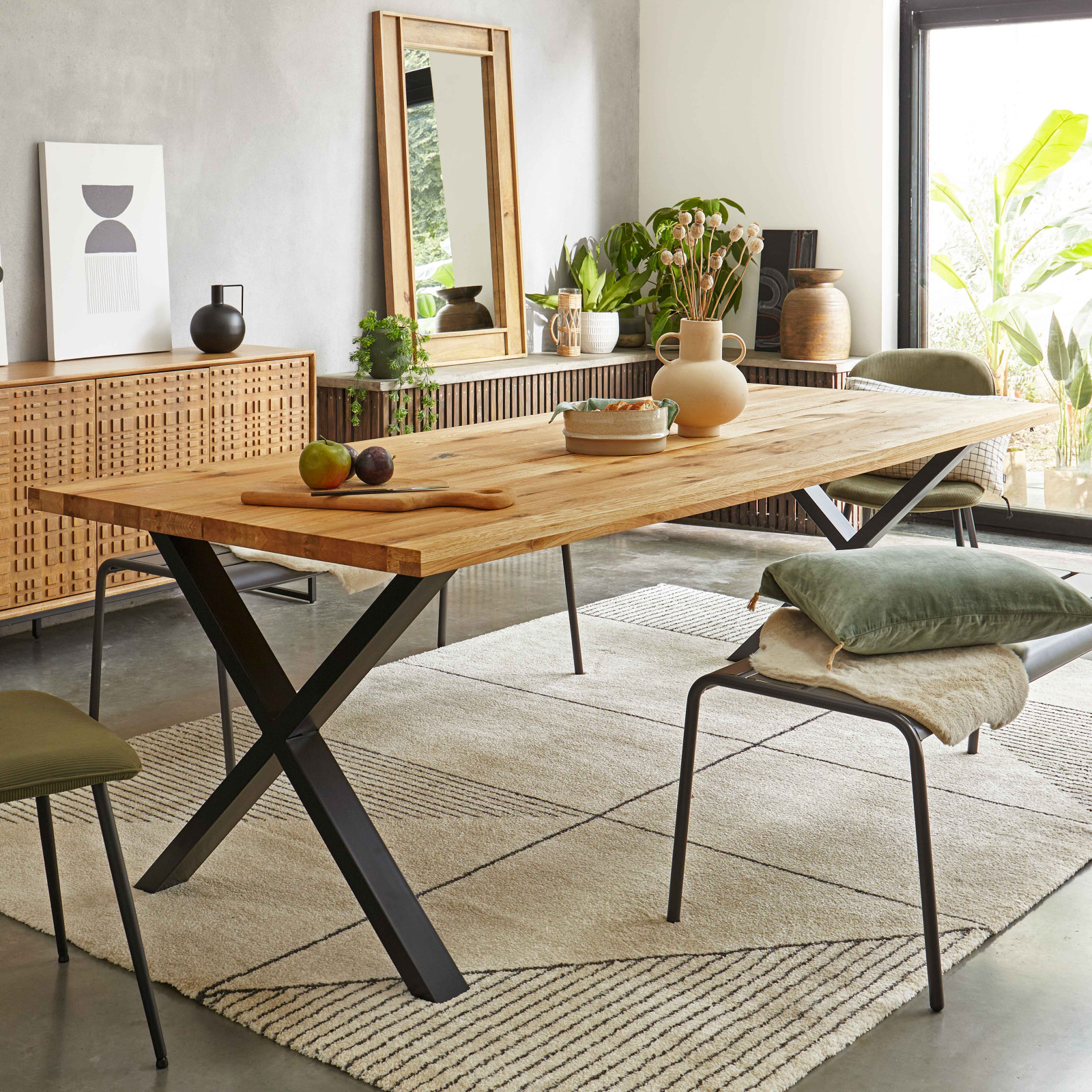 Tapis rectangulaire motif linéaire à poils courts