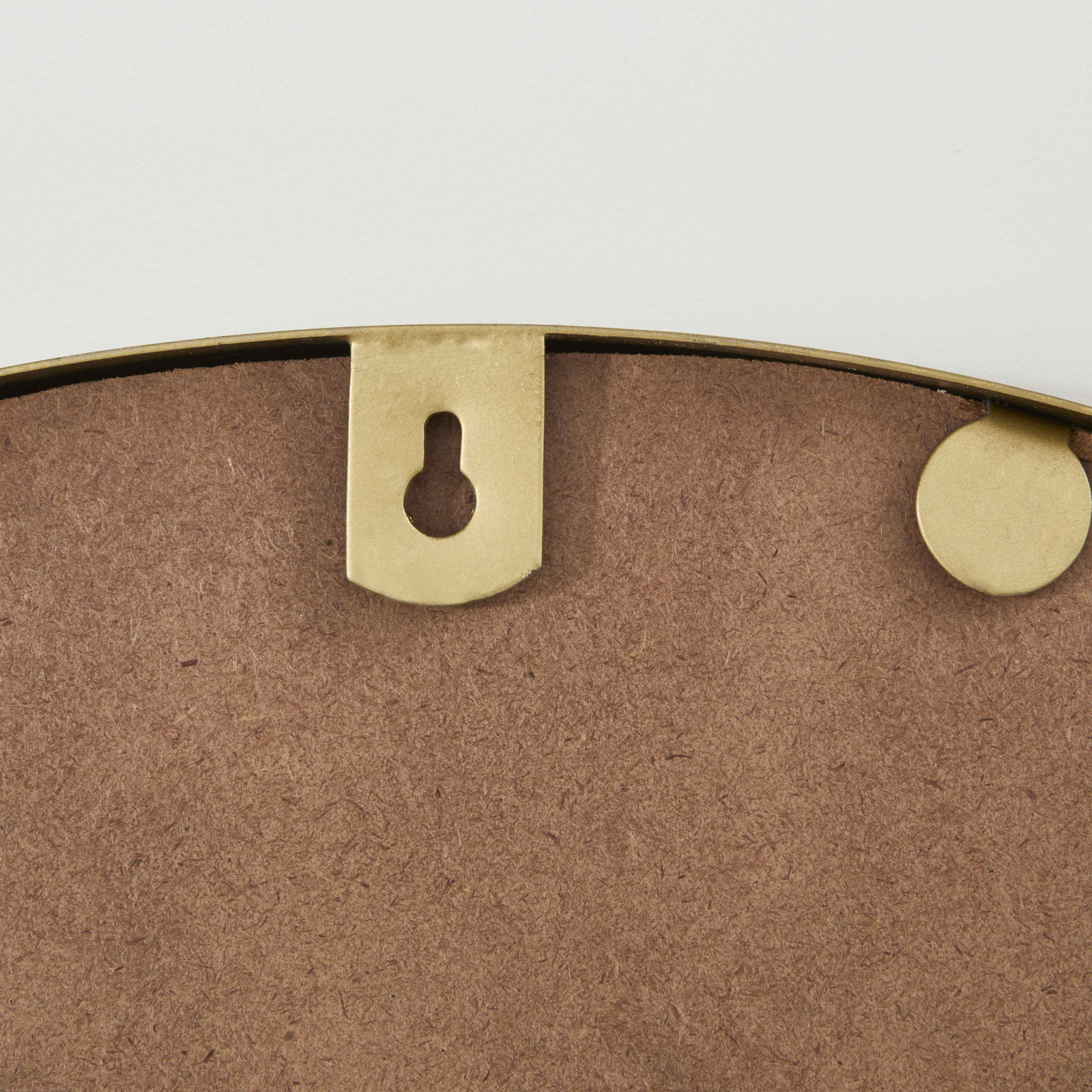 Miroir avec détail en métal émaillé