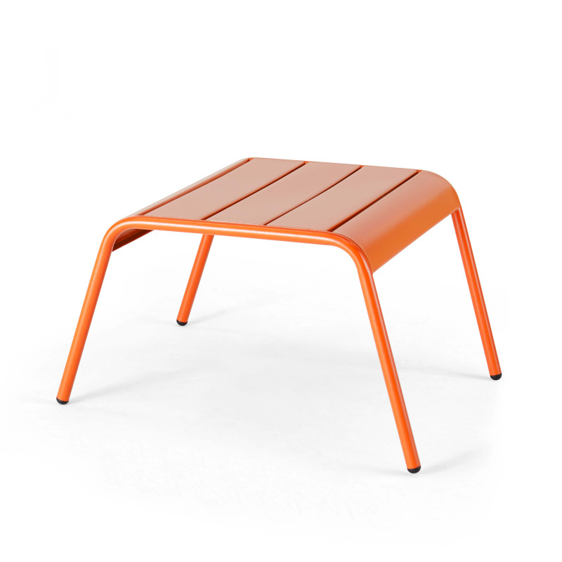 Repose-pieds en métal