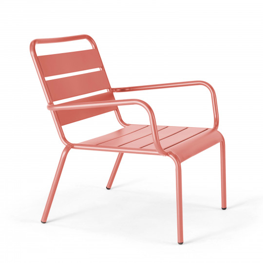 Fauteuil bas en métal