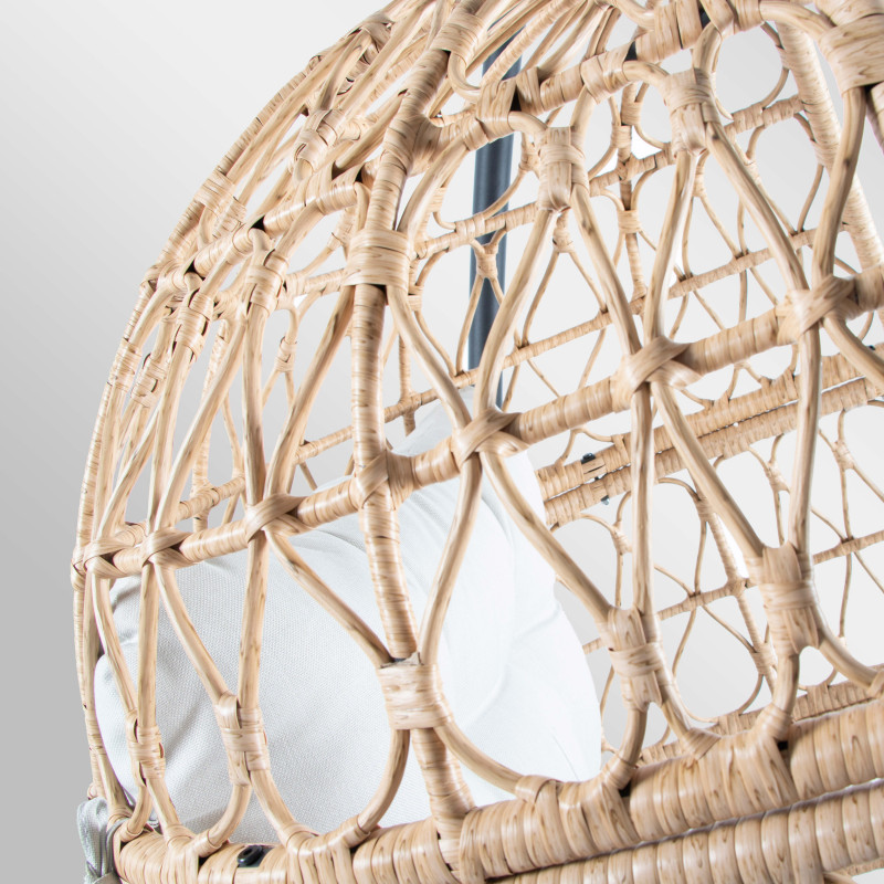 Fauteuil suspendu de jardin en résine tressée