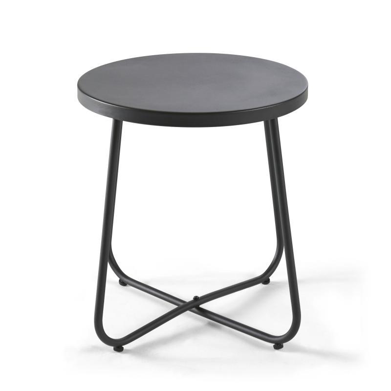 Lot de 2 chaises de jardin en résine tressée et une table basse