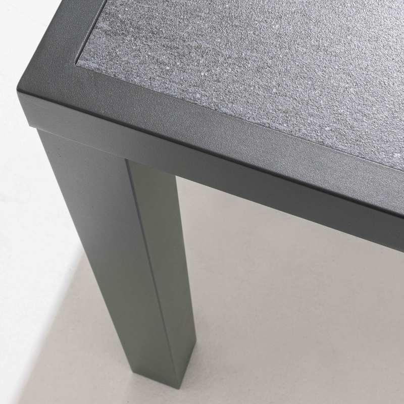 Table de jardin en céramique gris anthracite (185 x 95 x 74 cm)