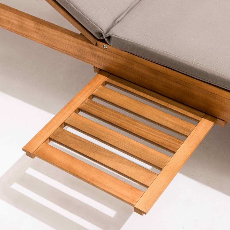 Bain de soleil avec coussin et tablette en bois d'eucalyptus