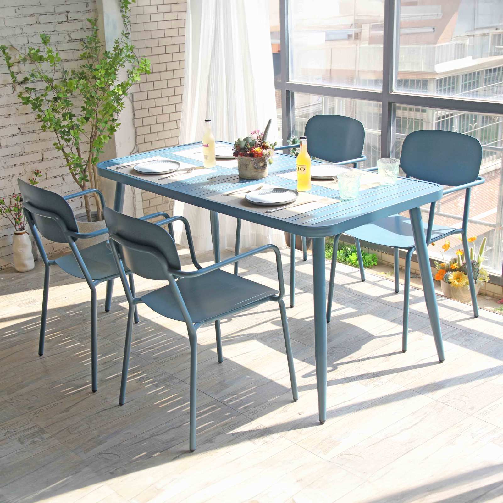 Table de jardin rectangulaire (150 x 75 x 75 cm) en aluminium