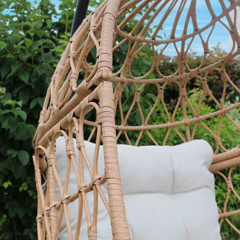 Fauteuil suspendu de jardin en résine tressée