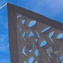 Voile d'ombrage ajourée triangulaire 3,6 x 3,6 x 3,6 m