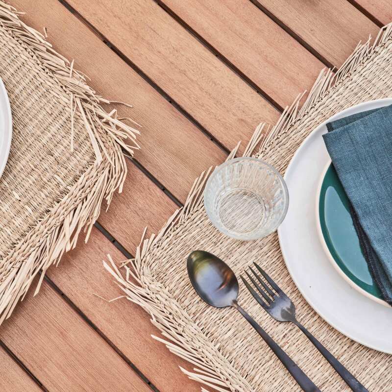 Table de jardin rectangulaire extensible avec 8 chaises et 2 chaises avec accoudoirs en eucalyptus