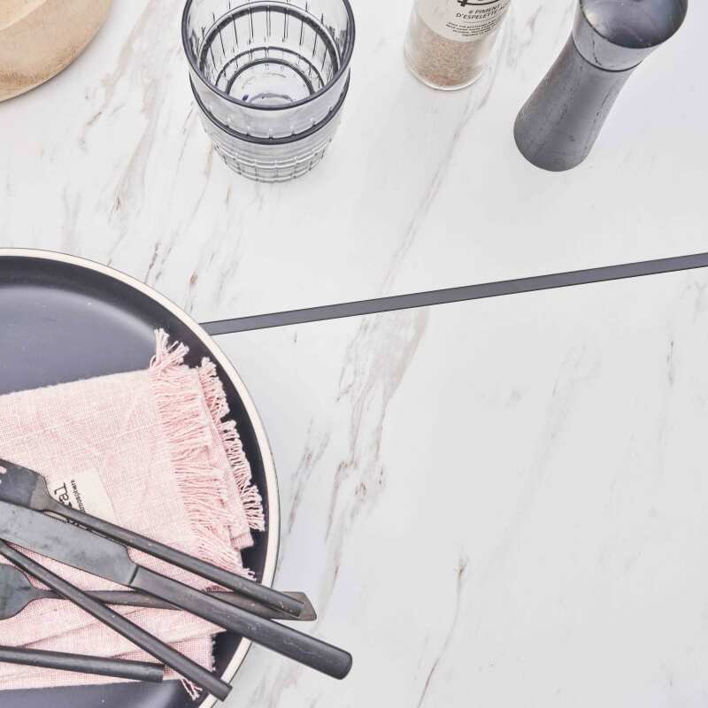 Table de jardin en céramique effet marbre (182 x 121 x 74 cm) (3/7)