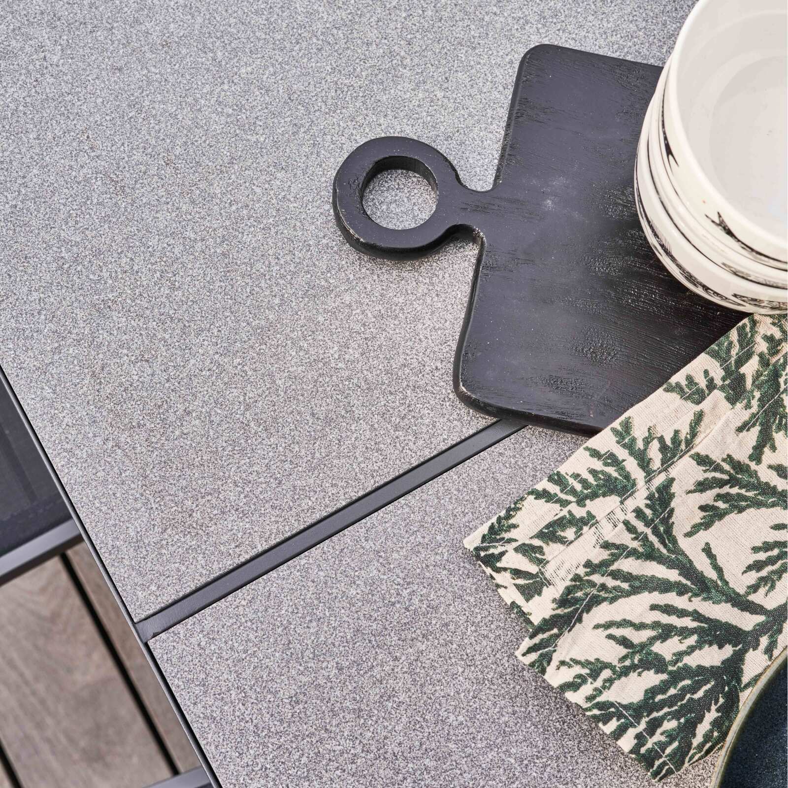 Table de jardin 182 x 121 cm avec plateau céramique effet béton ciré et 10 chaises