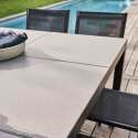 Table de jardin plateau en céramique effet béton ciré (182 x 121 x 74 cm)