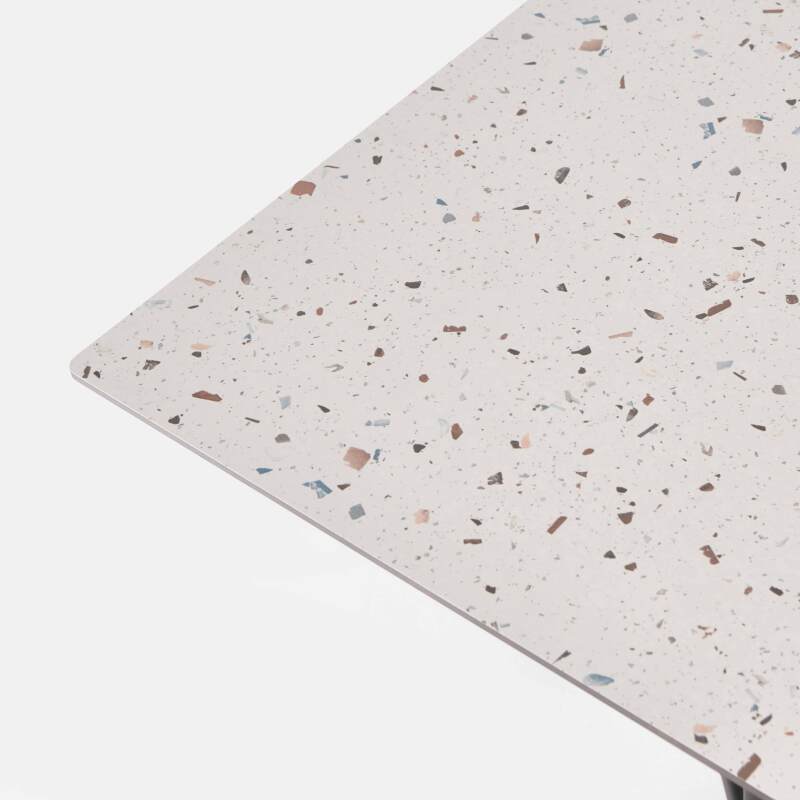 Table haute de jardin carrée 60 x 60 cm inclinable en HPL (3/4)