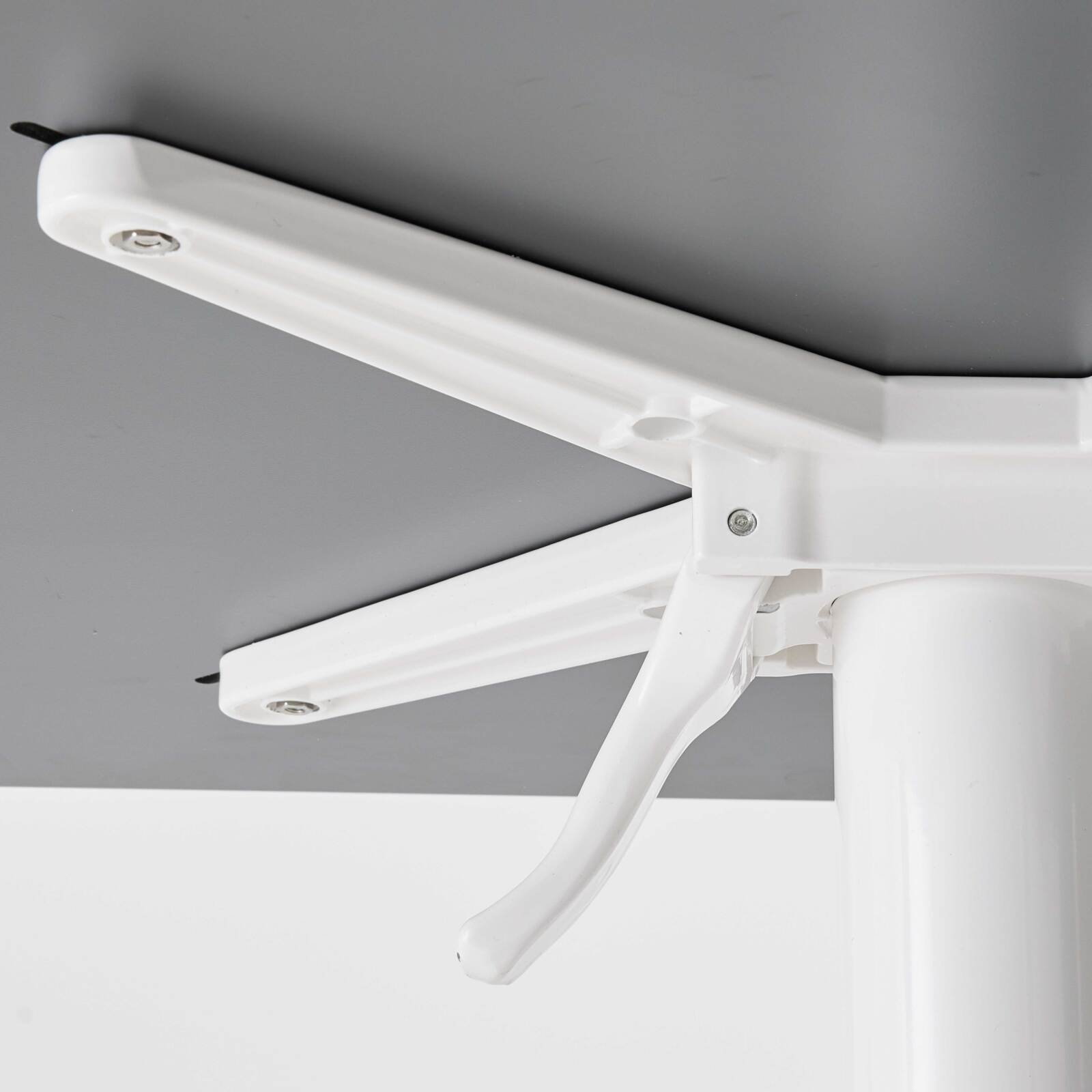 Table haute de jardin carrée 60 x 60 cm inclinable en HPL