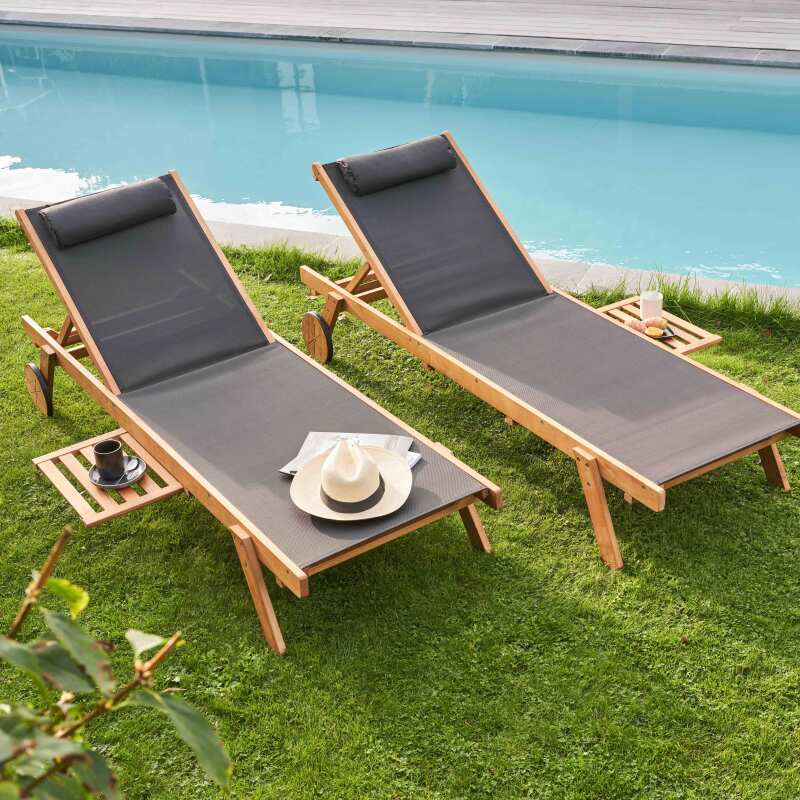 Lot de 2 bains de soleil avec coussin et tablette en bois d