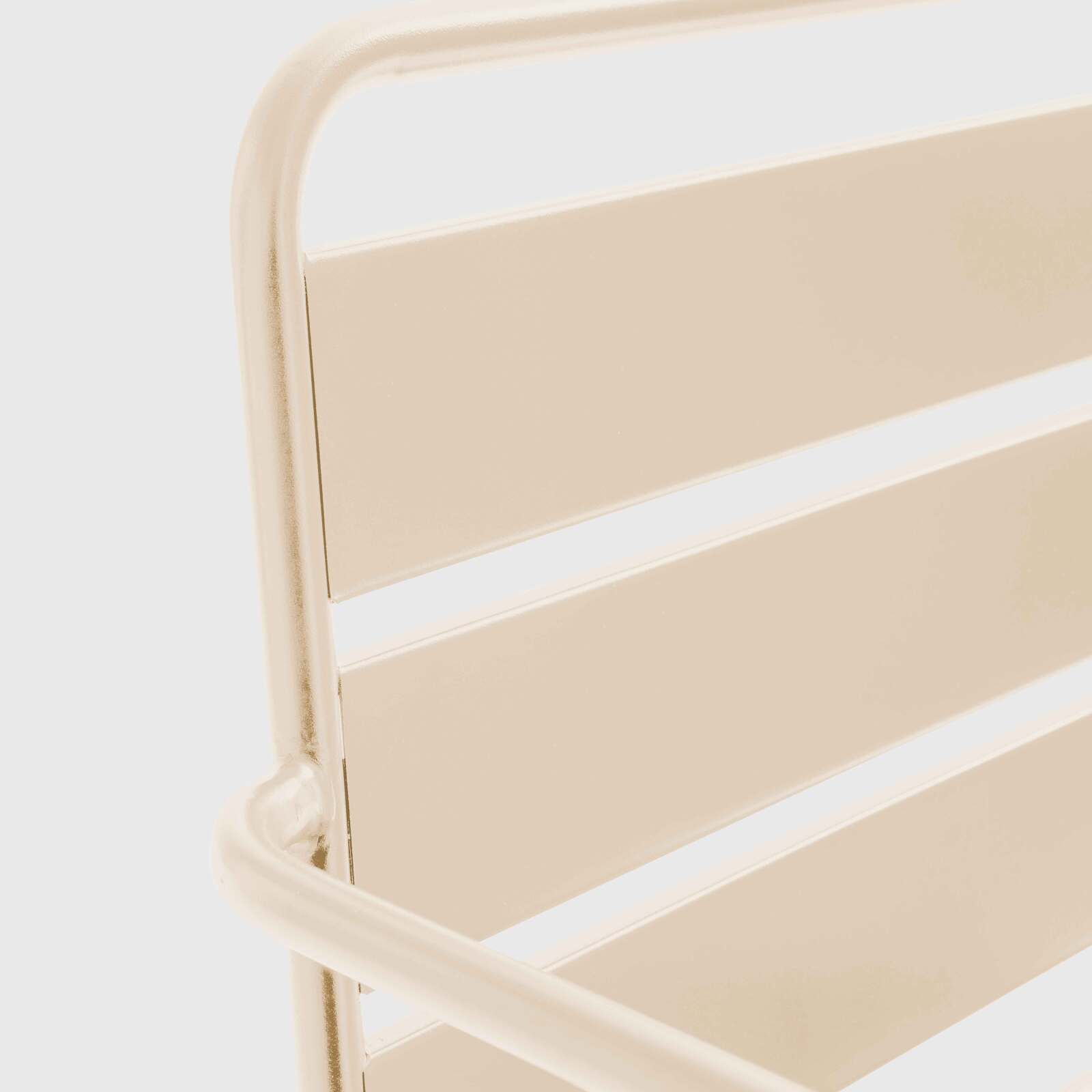 Fauteuil de jardin bas en métal